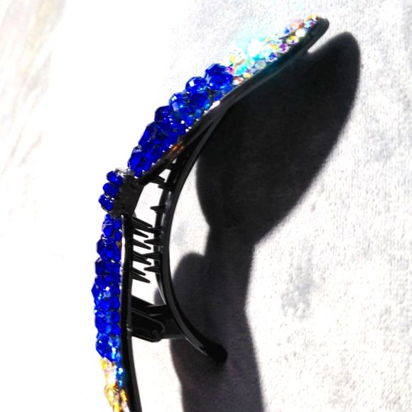 Hair Real Rhinestone clip, brand new, plastic. - Picture 5 of 7